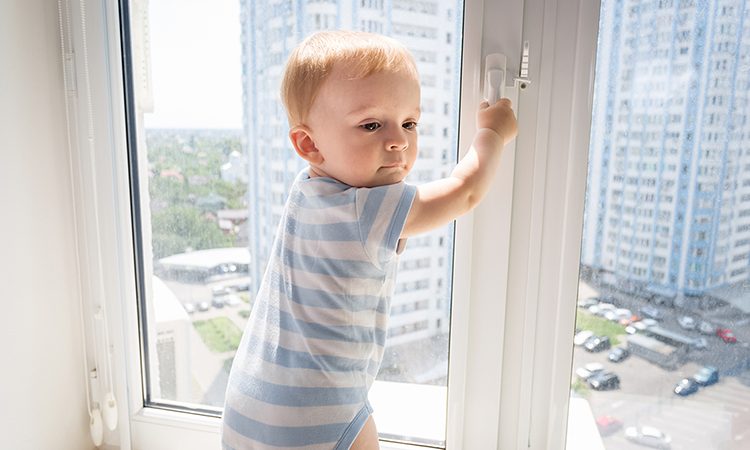 childproofing-windows-balconies-banisters-stairs