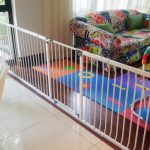 dreambaby-liberty-xtra-wide-hallway-gate-with-1m-extensions