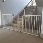 dreambaby-liberty-xtra-wide-hallway-gate-with-63cm-extensions