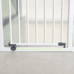 pressure-mounted-baby-gate-bottom-bar-solution-for-tripping-hazard