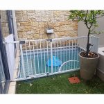 Dreambaby-gate-with-63cm-extension