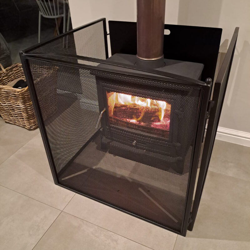 childproof-firescreen-80cmx75cmx85cm