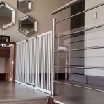 dreambaby-xtra-wide-hallway-gate-with-1m-and-36cm-extensions