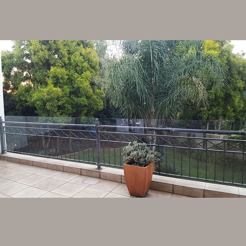3mm-clear-polycarbonate-south-africa-childproofing-balcony