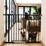 pet-gate-color-charcoal-adjusts-to-fit-areas-92-102cm