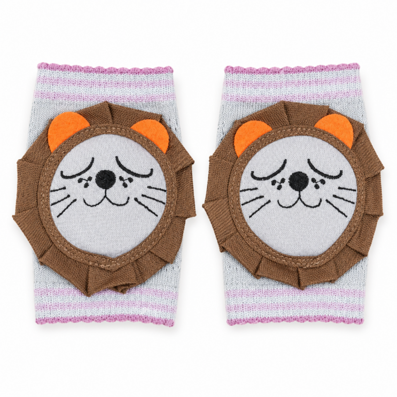 baby-knee-pads-lion-motif