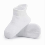 non-slip-baby-socks-white