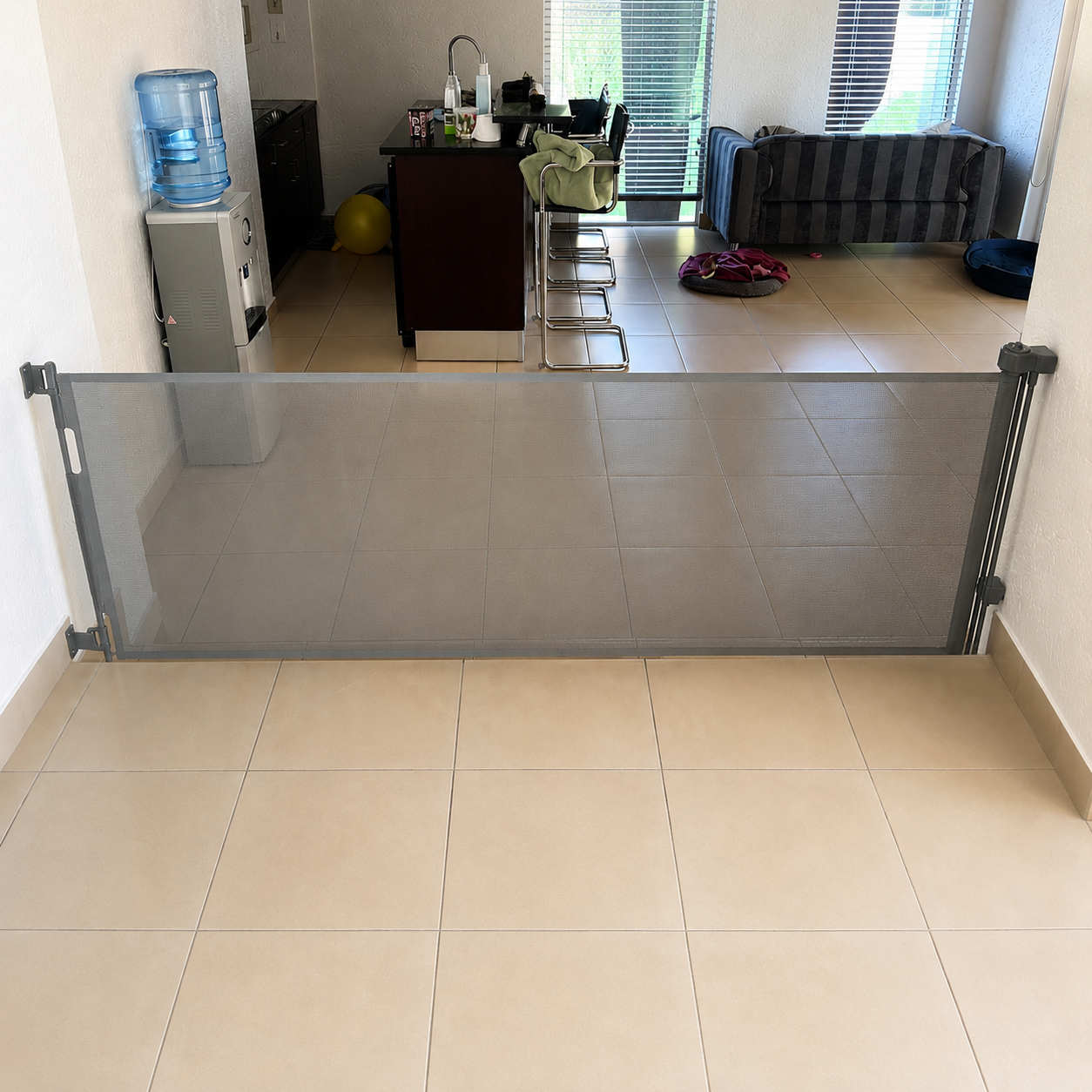 extra-wide-retractable-safety-gate-barrier-3meters
