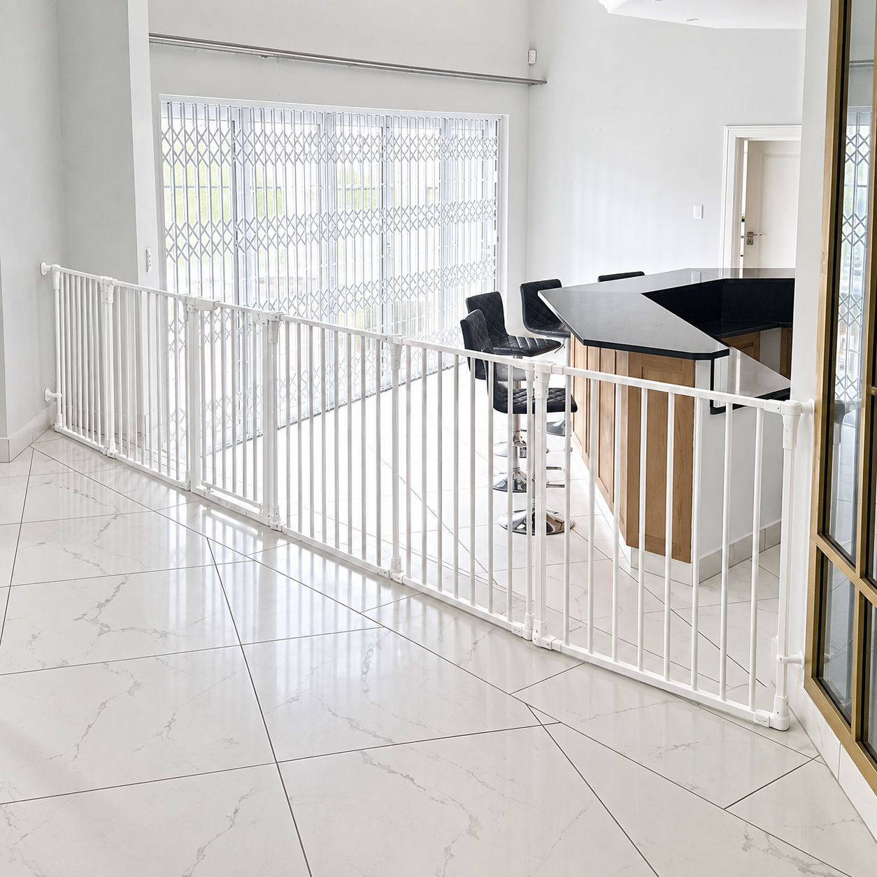 dreambaby-discovery-6-panel-3.75meter-barrier-gate