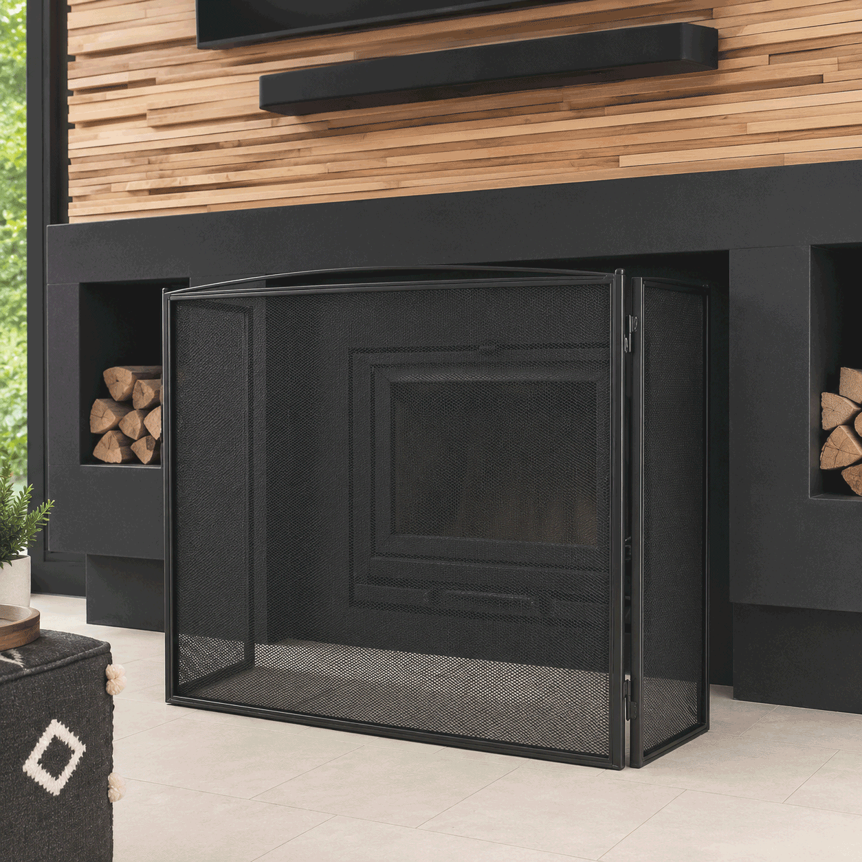 childproof-firescreen-with-mounting-hooks-size-100cmx35cm