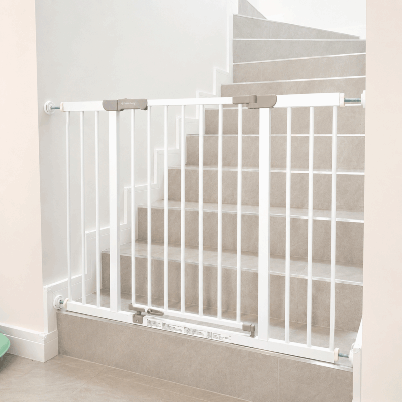 dream-baby-ava-extra-wide-gate-108cm