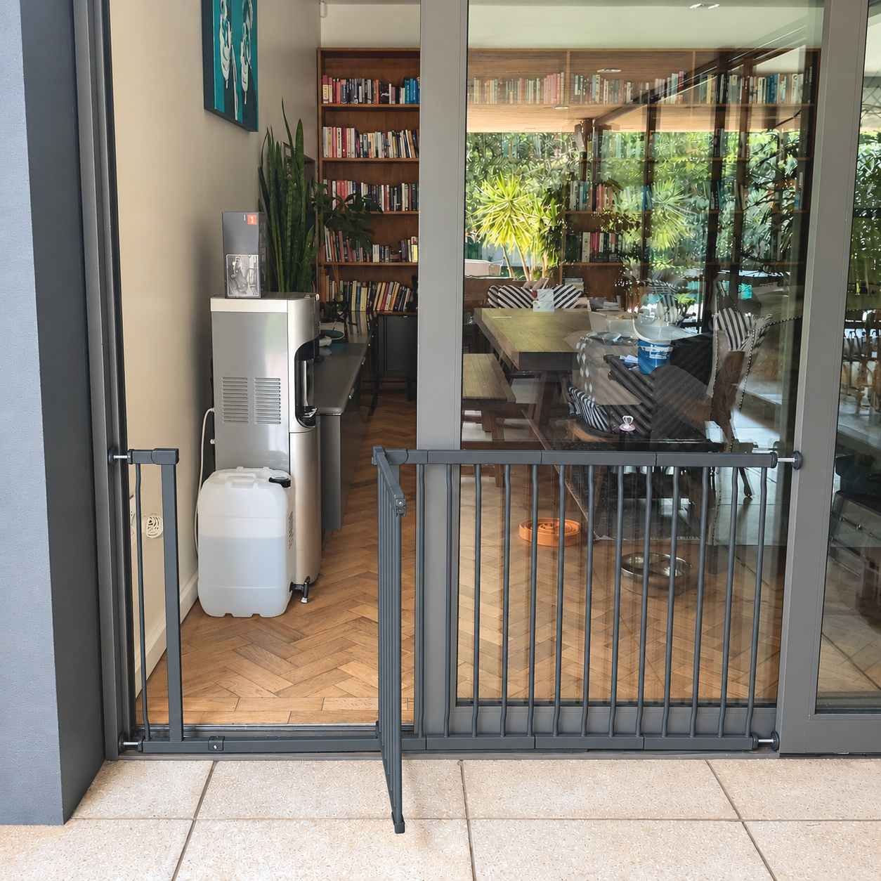 baby-gate-with-extensions-for-sliding-door