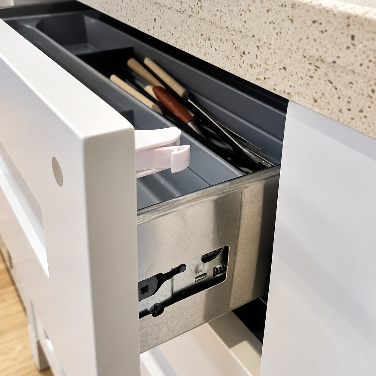 baby-proof-magnetic-drawer-locks