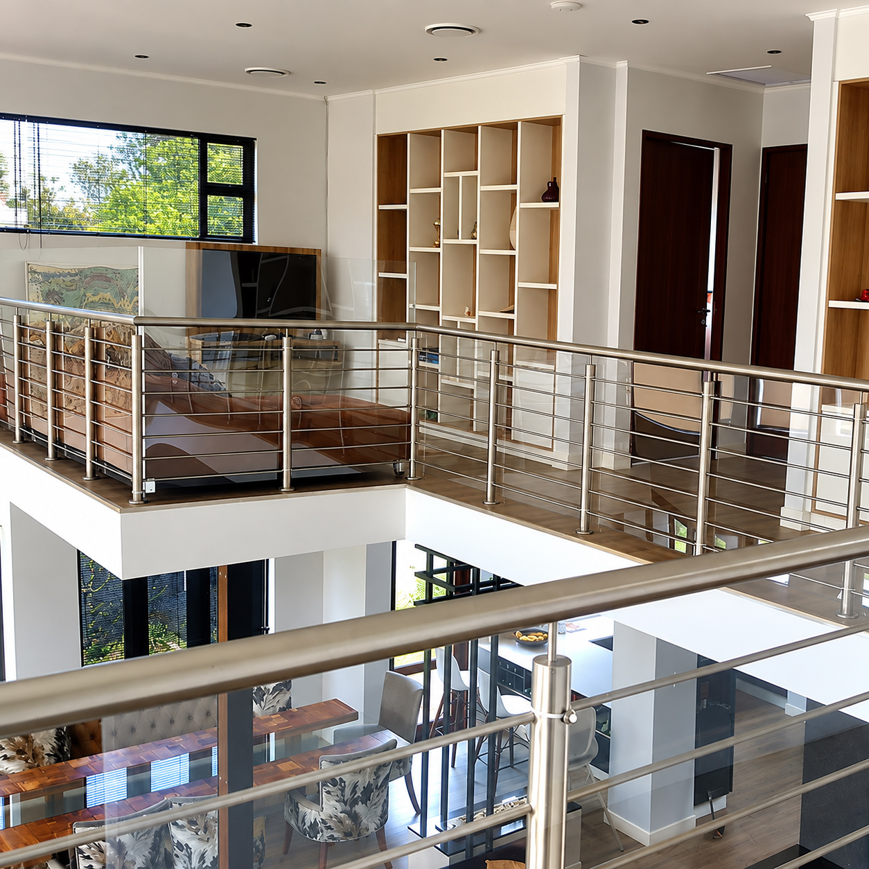 childproof-balustrade-safety-barriers-clear-polycarbonate