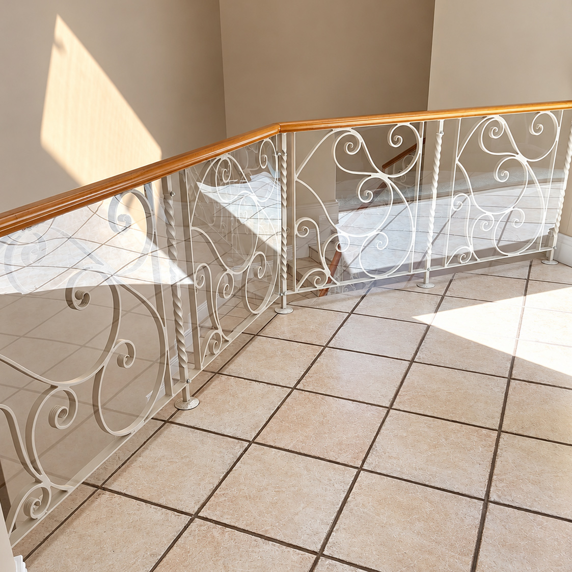 childproof-balustrade-safety-barriers-polycarbonate-panels