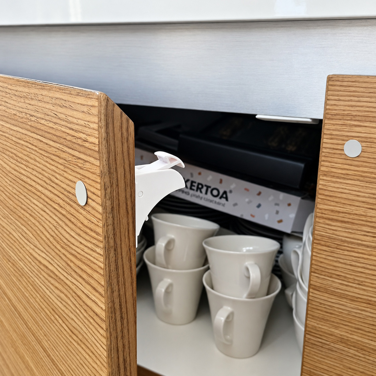 magnetic-child-safety-cabinet-locks